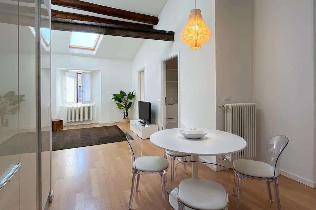 Apartmán Casa Moira - Affitti Brevi Italia Lecco Exteriér fotografie