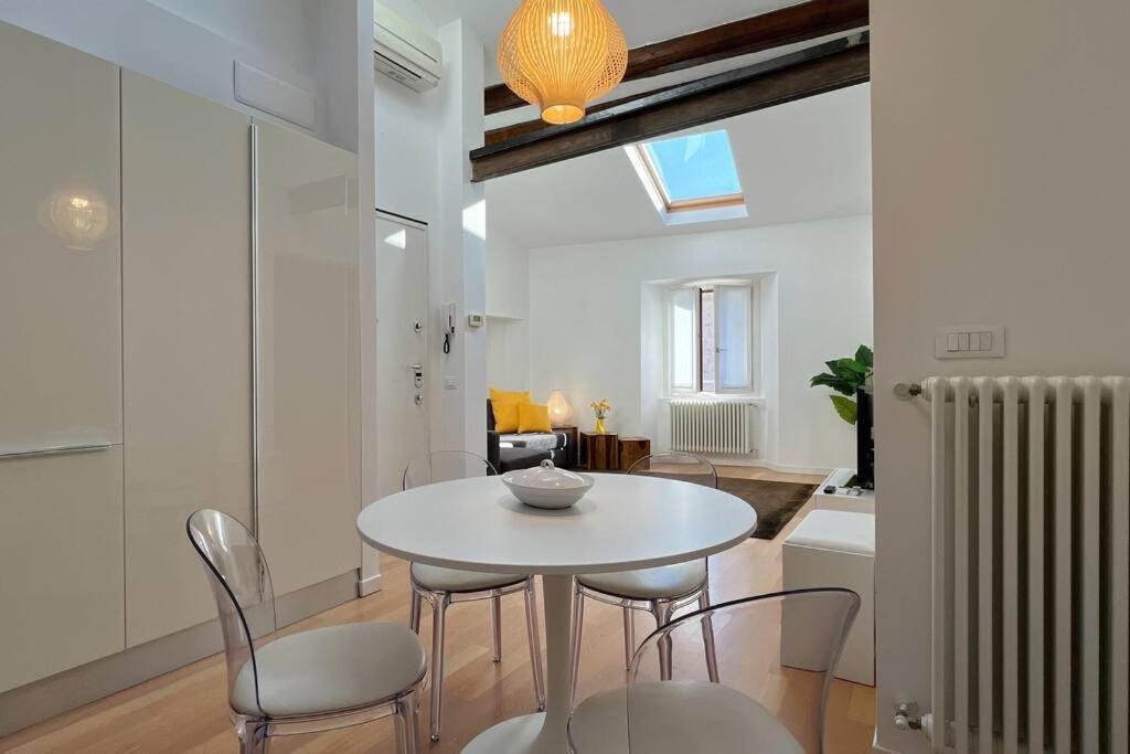 Apartmán Casa Moira - Affitti Brevi Italia Lecco Exteriér fotografie